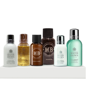 Комплект за откриване на коса Molton Brown: Индийски кресон шампоан за коса за почистване 30 мл + Индийски кресон балсам за коса за почистване 30 мл + Мандарина и градински чай балсам за коса за възстановяване 30 мл + Molton Brown кумуду шампоан за коса за обем 50 мл + Molton Brown кумуду балсам за коса за обем 30 мл + Мандарина и градински чай шампоан за коса за обем 30 мл