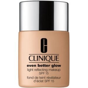 Clinique Even Better Glow светлоотразяващ течен фон дьо тен CN 70 ванилия SPF 15 15 мл *Тестер